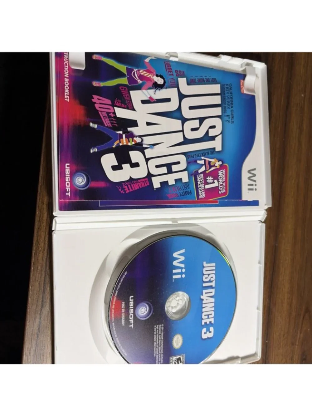 Just Dance 3 (Nintendo Wii, 2011) Complete w/ Manual - Tested Working